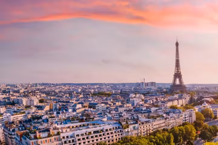 Entradas para la Torre Eiffel (2027): ¿Qué visita elegir?