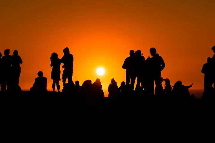 Sunset Tours in the Algarve: Complete Guide to Boat and Jeep Experiences