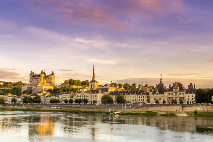 Loire Valley Tours: Château & Wine Guide | ToursXplorer