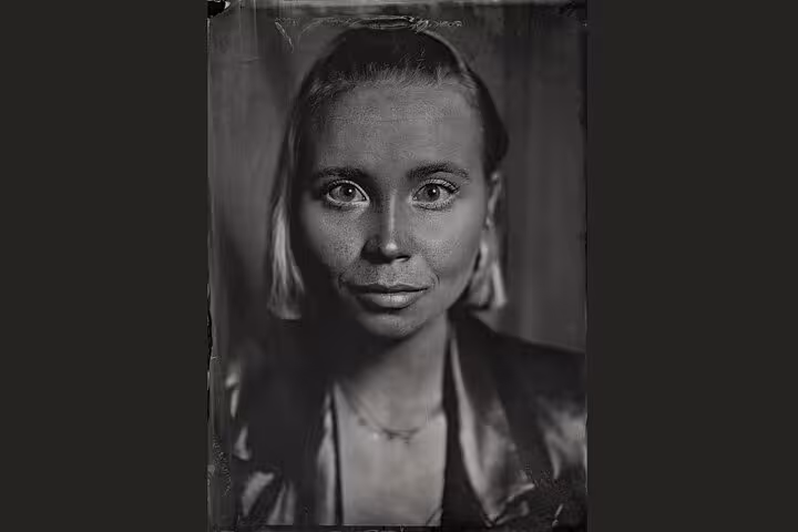 Black-and-white 19th-century metal plate portrait from Porto, Portugal, showcasing authentic wet plate look