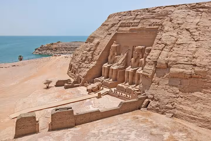 Abu Simbel temples carved in rock by Lake Nasser, iconic stop on 7-day Cairo Luxor Aswan tour