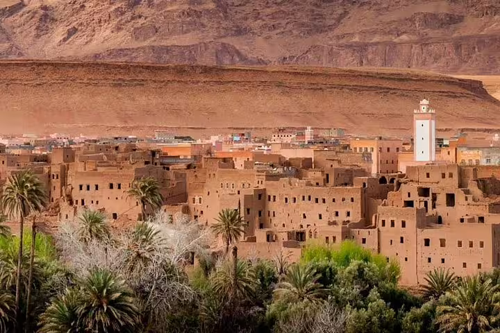 Ait Benhaddou kasbah and palm oasis stop on 3-day private desert tour from Marrakech to Merzouga