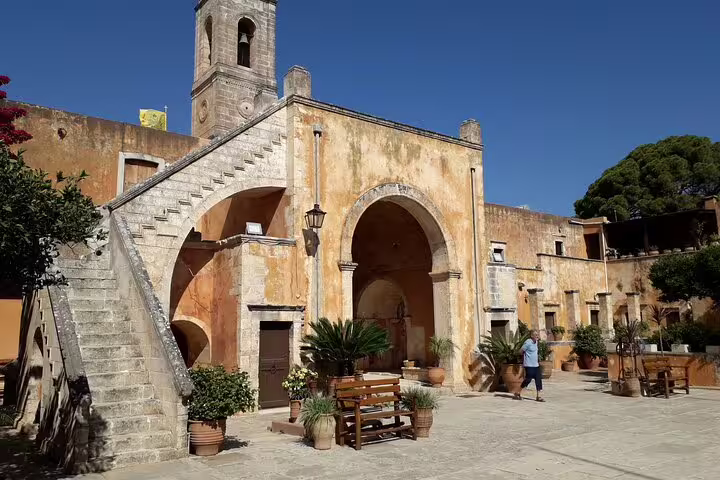Discover the architectural beauty of a monastery on the Akrotiri Peninsula half-day hiking tour.