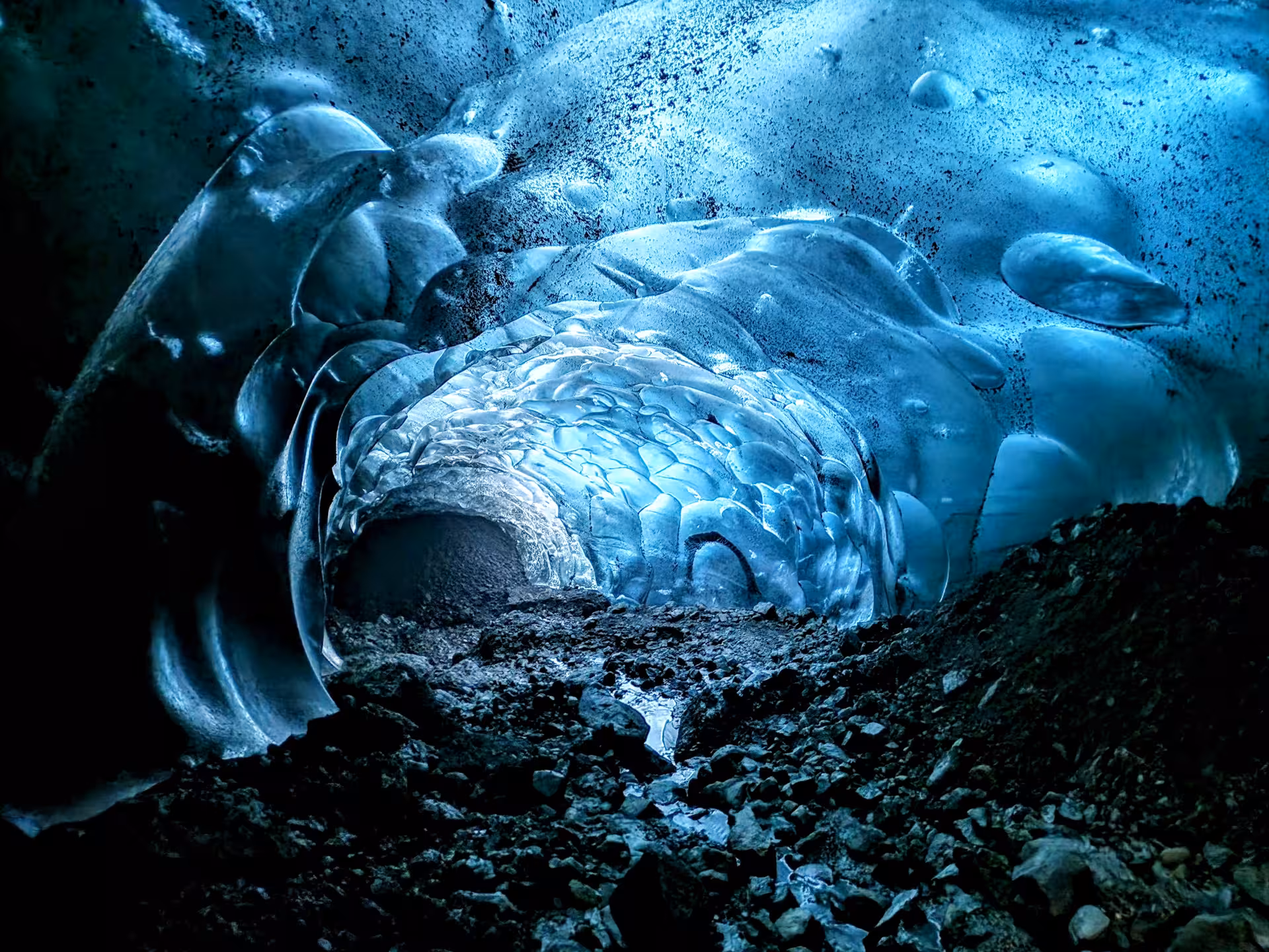 When you are alone in the ice cave