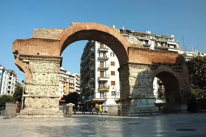 Arch of Galerius (Kamara) in Thessaloniki city center, key stop on a private historic walking tour