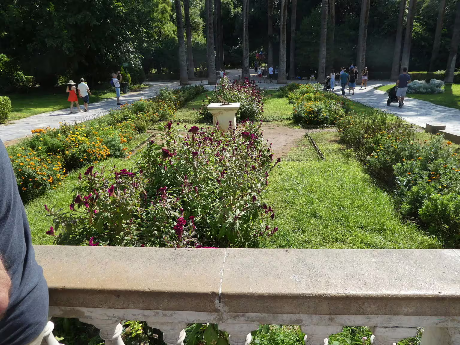 Strolling through Athens National Garden on Acropolis, Parthenon, Plaka and Monastiraki walking tour