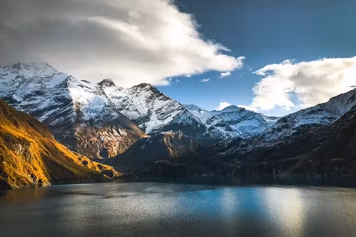 Scenic Austrian Alps lake view on private day tour from Vienna to Salzburg, Hallstatt and Melk