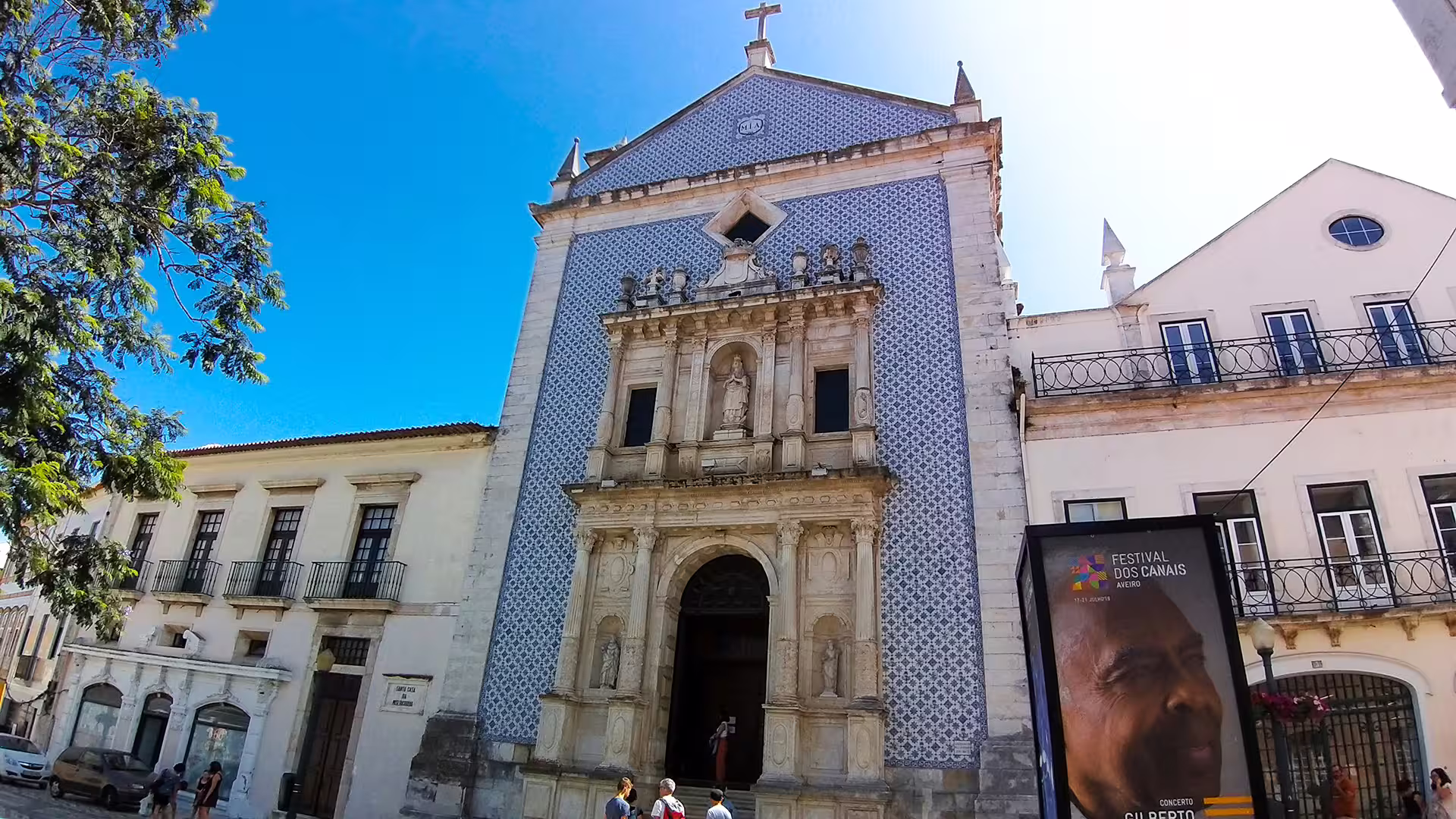 Historic church facade in Aveiro with intricate tilework, perfect for exploring on the Aveiro and Costa Nova private tour.