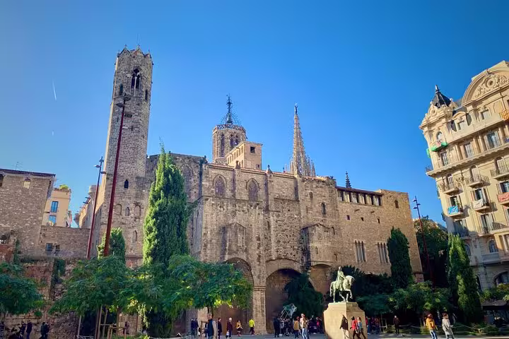 Former Royal palace of the kings and counts of Barcelona and Aragon