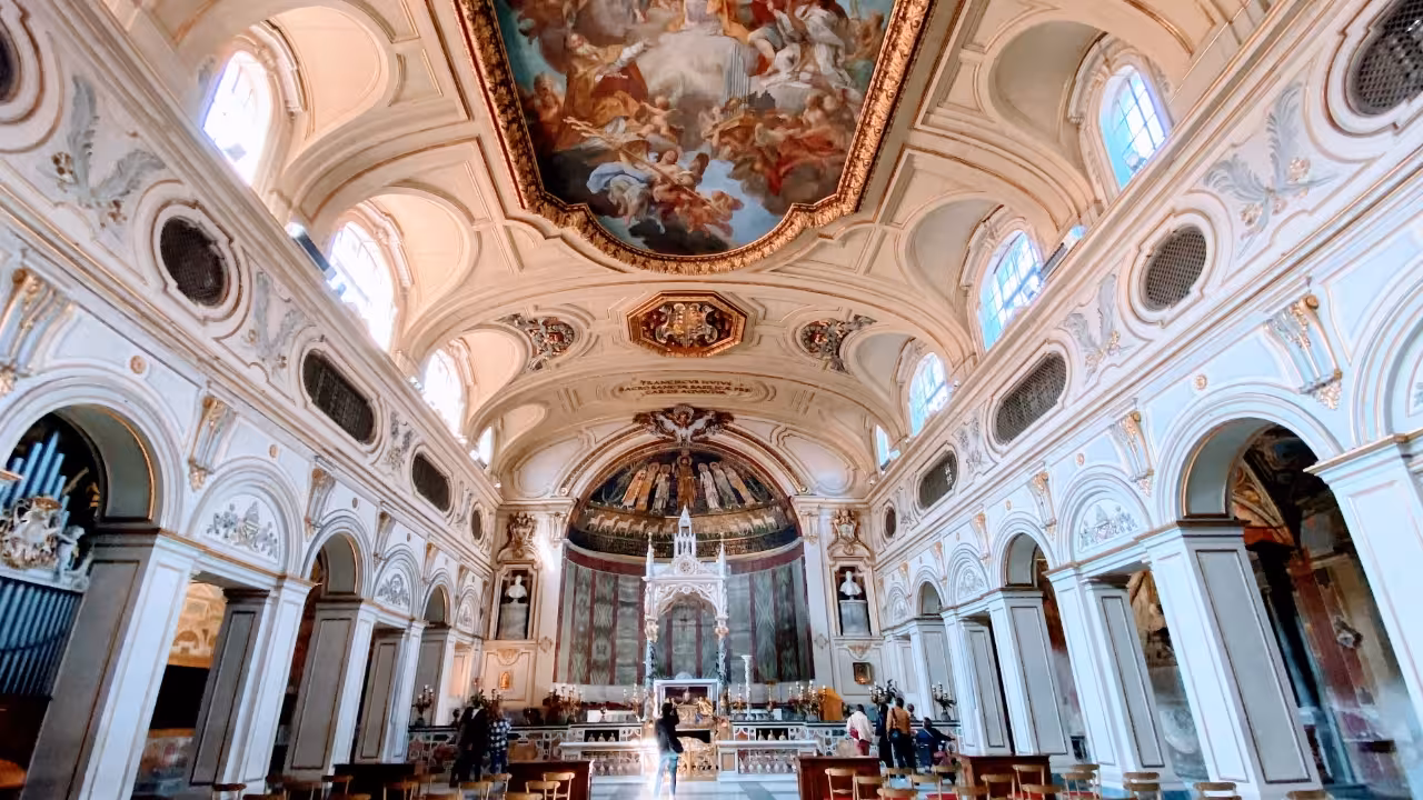 Baroque church interior near Gianicolo, a highlight on the Trastevere golf cart guided tour in Rome