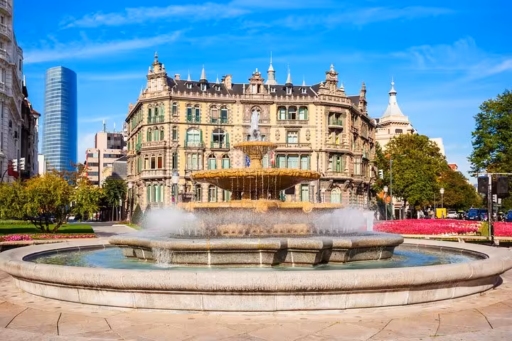 A beautiful fountain in Bilbao's urban landscape, perfect for private city walking tours with a local guide.