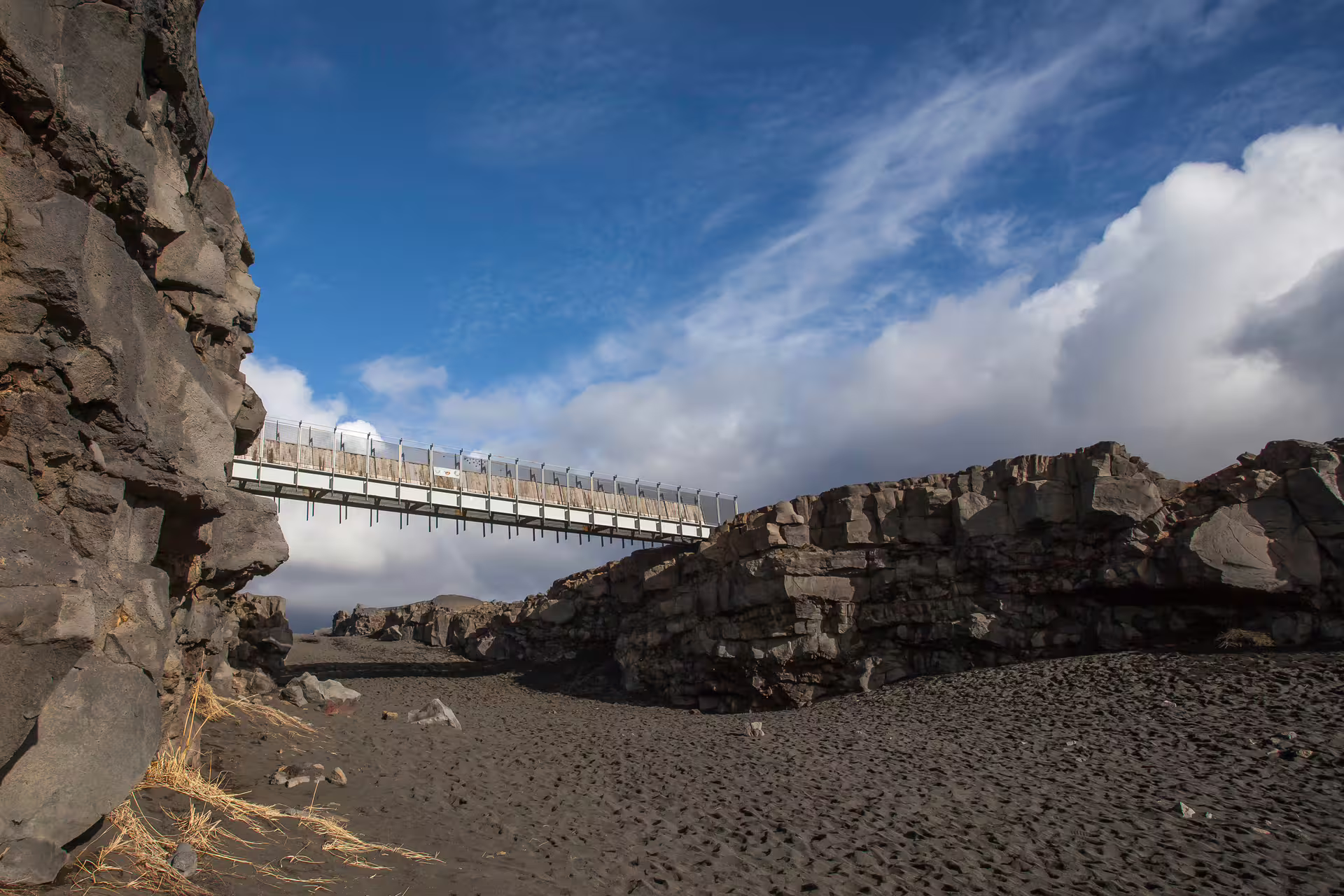 A picture of the Bridge between Continents on the Reykjanes Peninsula