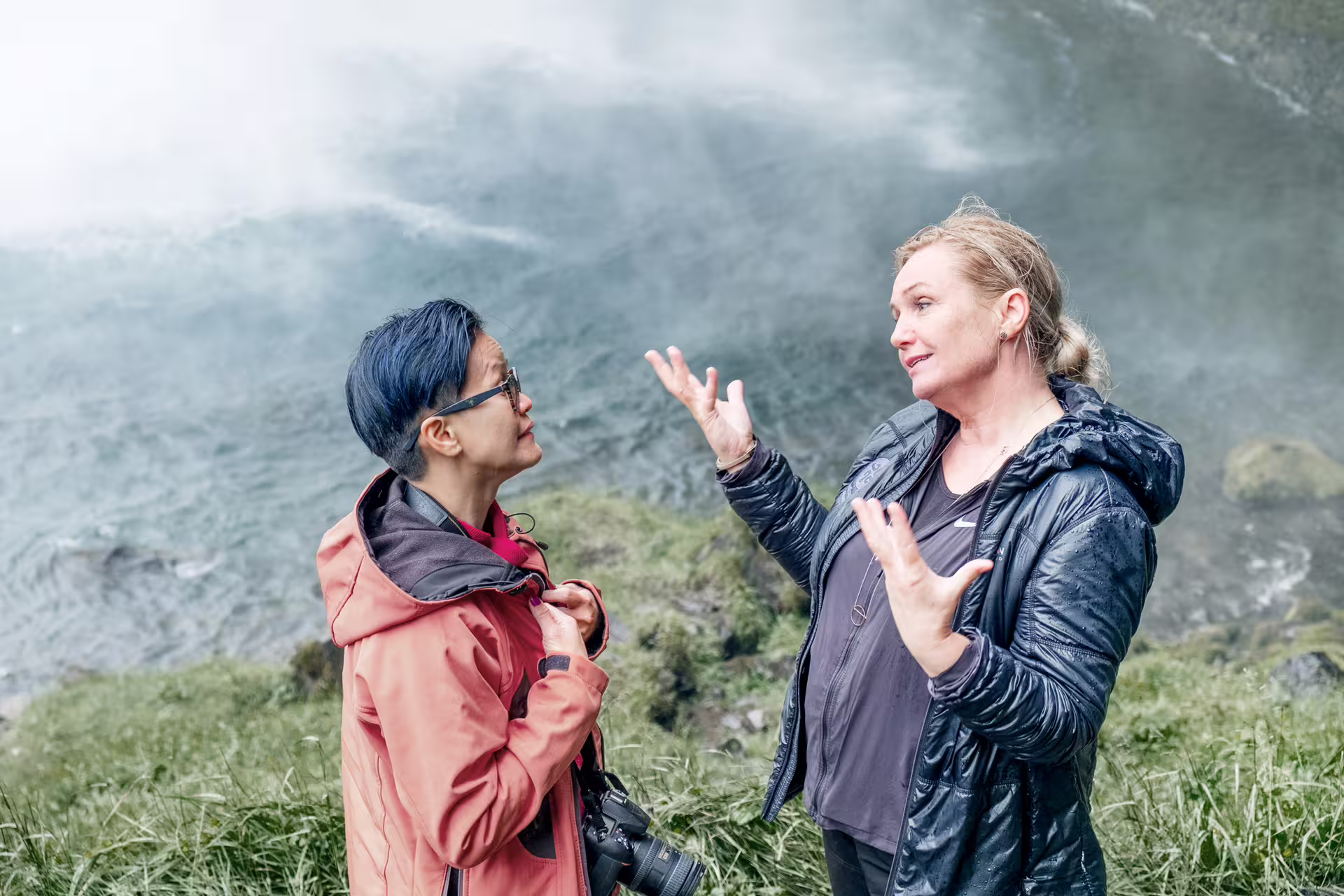 Bustravel guide sharing her passion for Iceland
