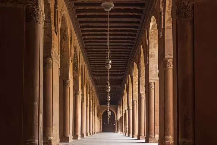 Arched corridor inside Cairo Citadel mosque, included in day tour to Giza Pyramids, Old Cairo and Khan El Khalili