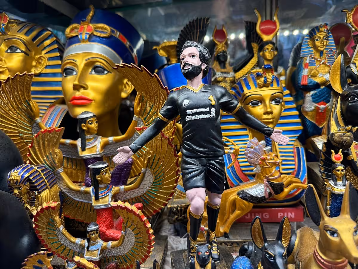 Pharaoh and Anubis souvenirs at Cairo Khan el Khalili Market, guided shopping tour with Koshary lunch