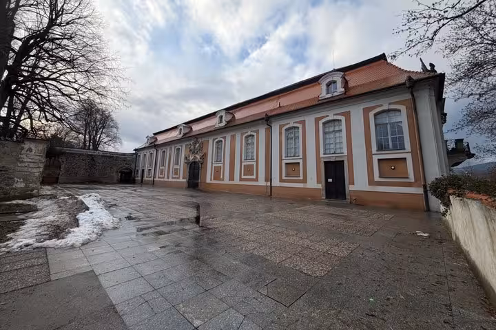 Baroque building in Cesky Krumlov old town, scenic stop on Vienna to Prague private transfer tour