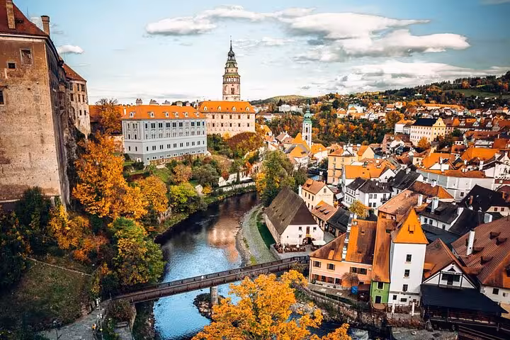 Panoramic Cesky Krumlov old town and Vltava river, highlight stop on private day tour from Vienna