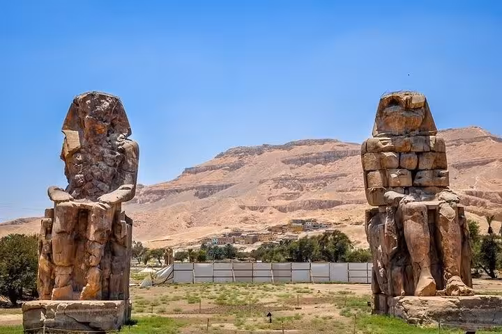 Colossi of Memnon statues on a comfort Luxor excursion from Hurghada, Valley of the Kings and King Tut tomb