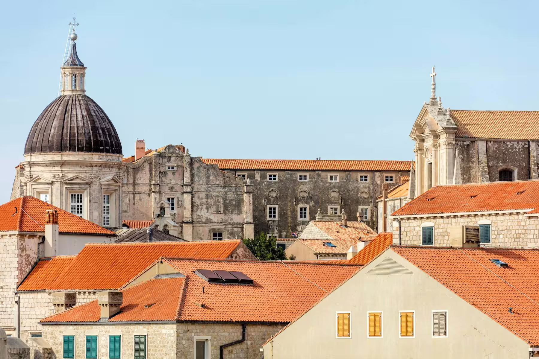 Dubrovnik skyline with Baroque dome and terracotta roofs, scenic stop on Makarska Riviera to Dubrovnik day trip