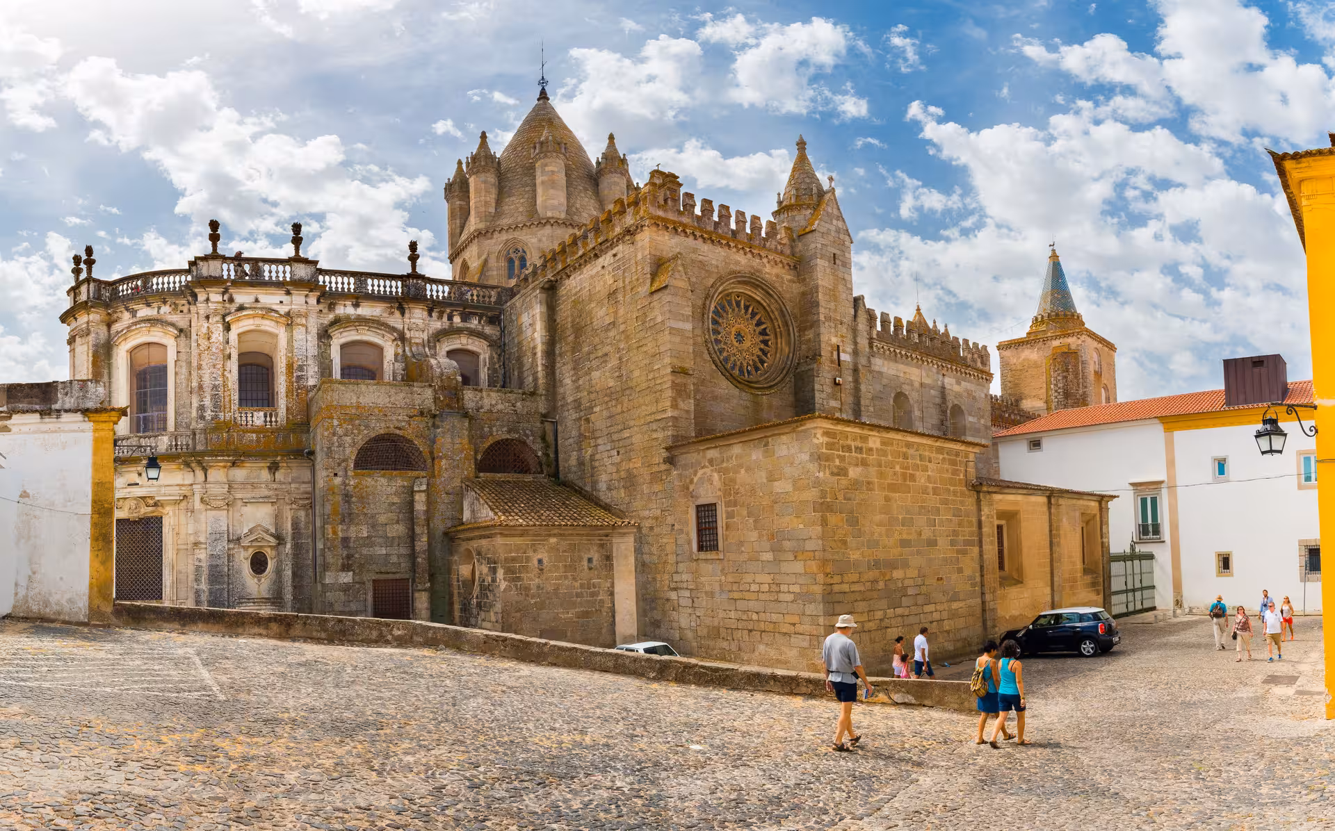 Discover the historic architecture of Évora Cathedral on a Lisbon to Alentejo tour.