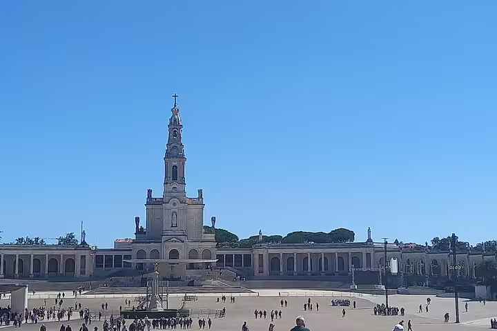 Panoramic view of the Sanctuary of Fatima, a key stop on the Fatima-Nazare-Obidos private tour from Lisbon.