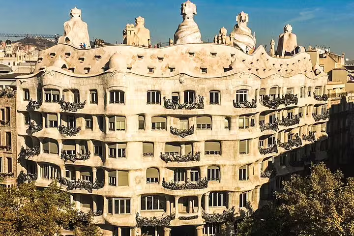 Explore Gaudi's architectural masterpiece, La Pedrera in Barcelona, with our private tour offering skip-the-line access.