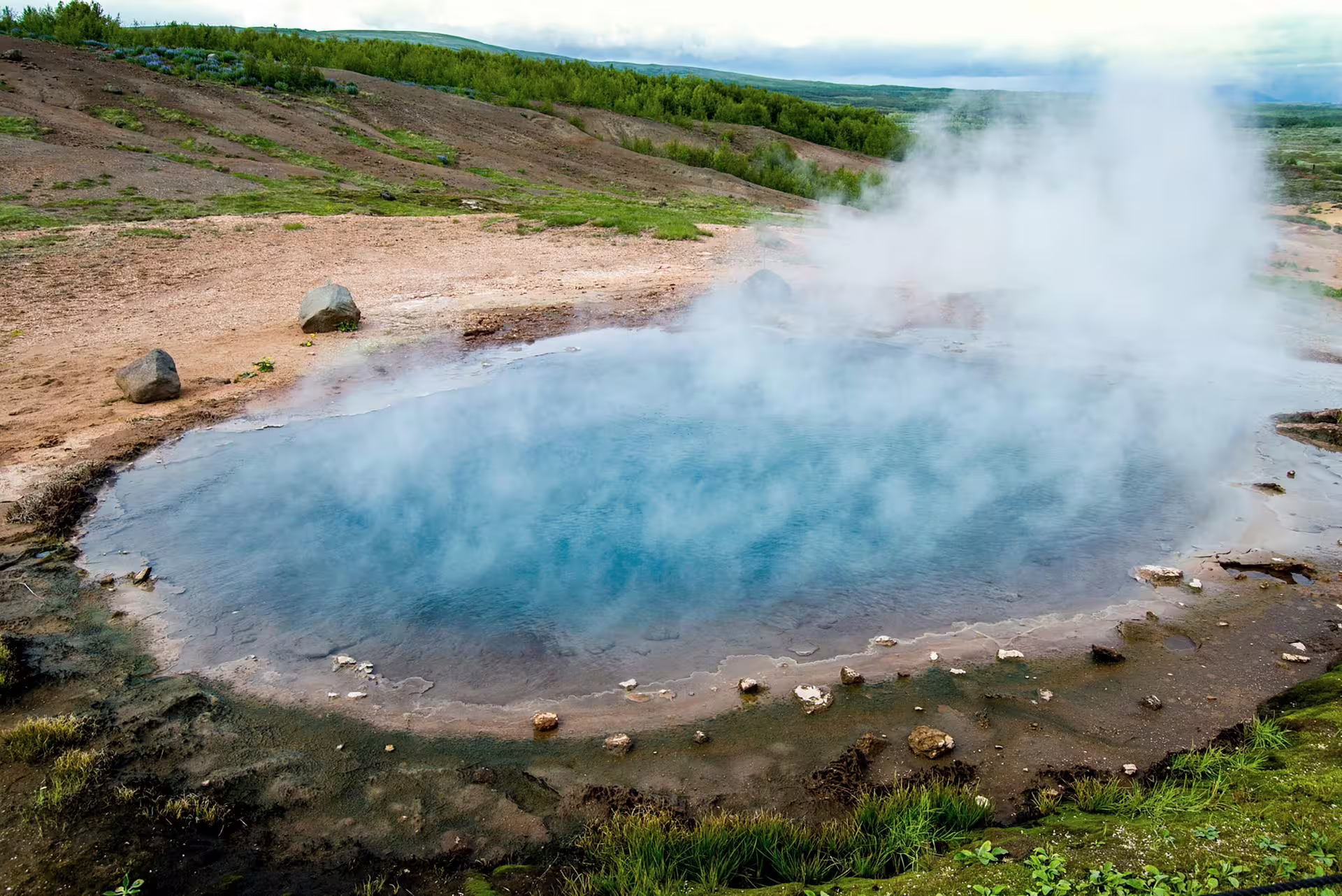 Geysir hot springs geothermal area