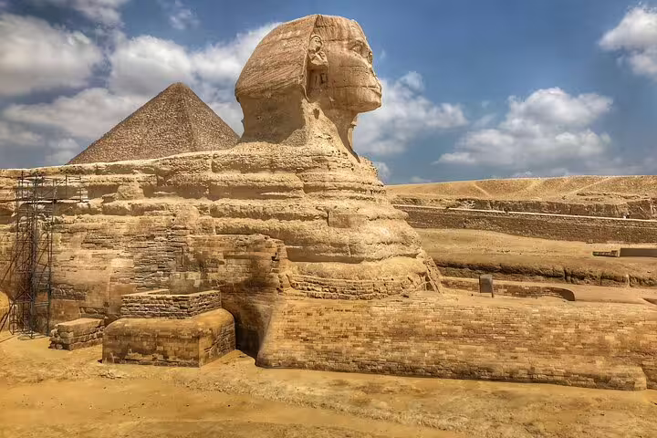 Great Sphinx and Giza Pyramid view on a shore excursion from El Sokhna port with guided Cairo day tour