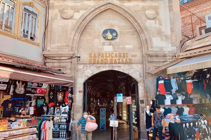 Grand Bazaar main entrance in Istanbul Old City, ideal stop on a private guided tour with car transfers