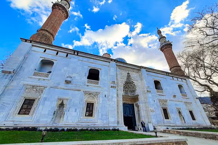 Grand Mosque of Bursa exterior with twin minarets, key stop on Istanbul to Bursa & Uludag tour with lunch