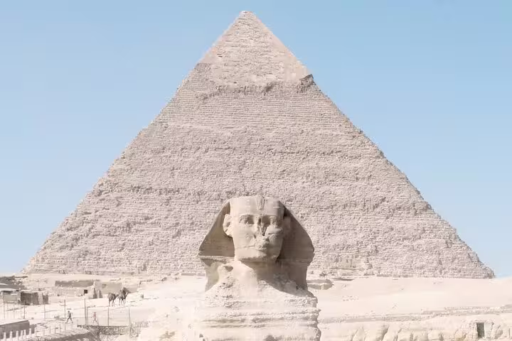 Great Sphinx and Pyramid of Khafre at Giza Plateau, highlight of private pyramids and Egyptian Museum tour