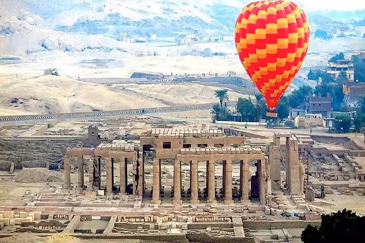 Hot air balloon over Luxor Temple ruins on 2-day Sharm El Sheikh to Cairo and Luxor historical tour