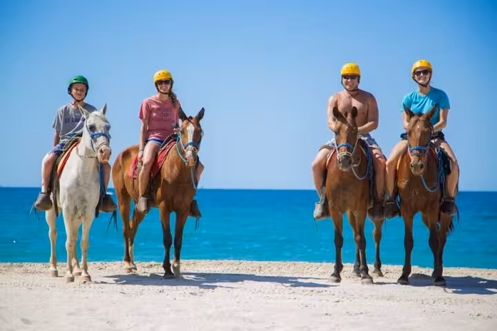 Group horseback riding on Hurghada beach by the Red Sea, guided 2-hour beach and desert tour