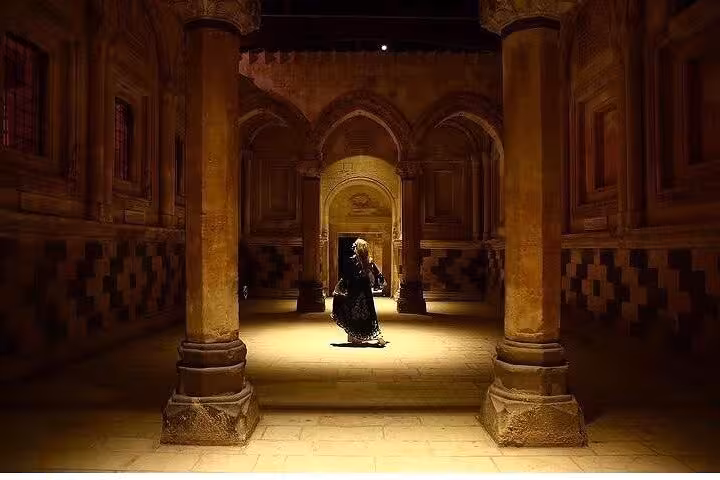 Illuminated Ishak Pasha Palace courtyard in Dogubeyazit on an all-inclusive private guided 3-day Turkey tour