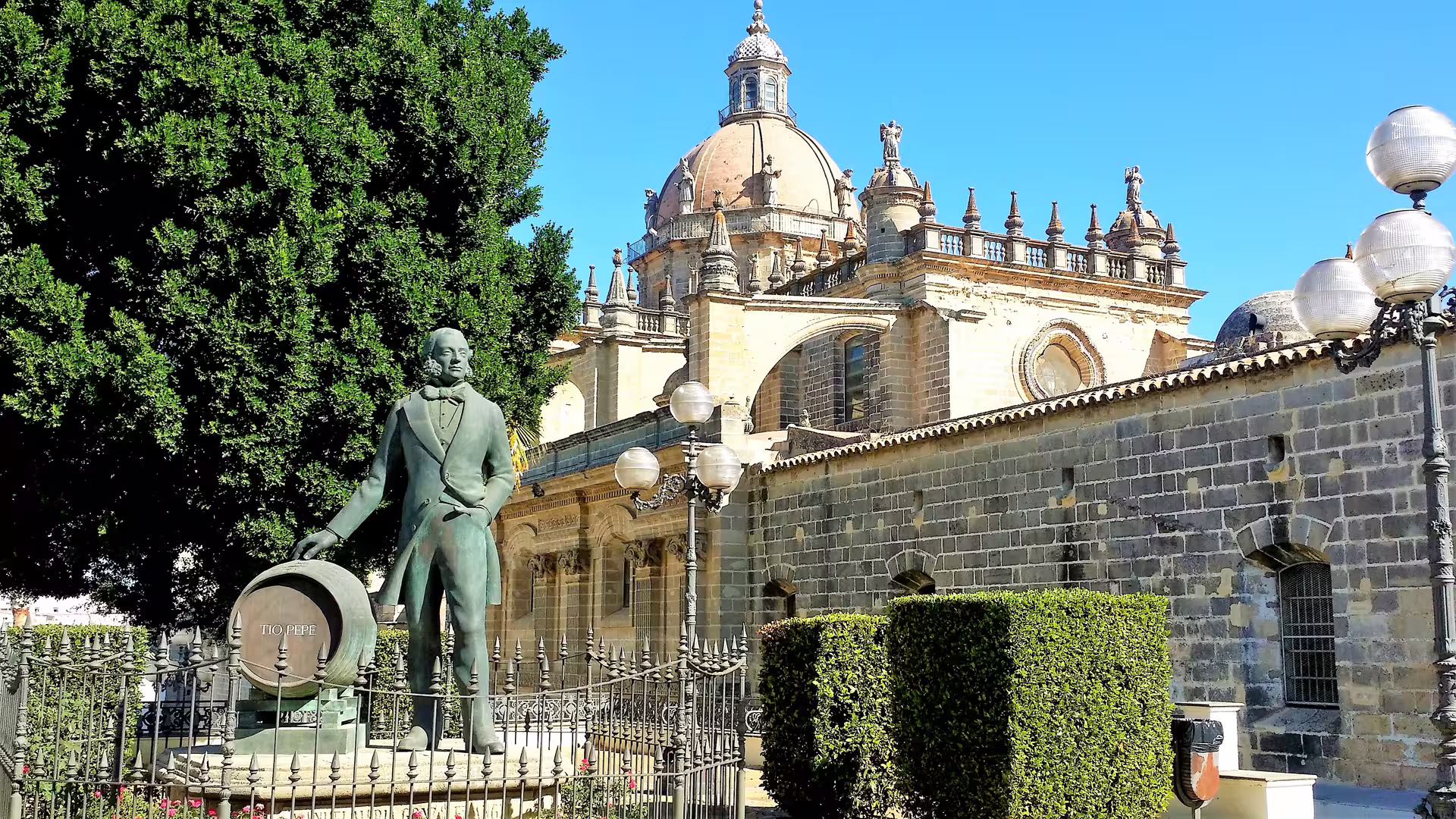 Jerez de la Frontera cathedral dome and Tio Pepe statue, private tour with hotel pick-up from Costa del Sol