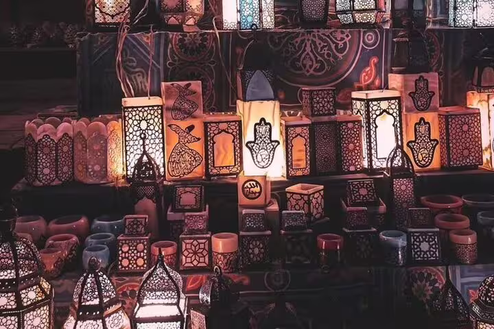 Khan El Khalili bazaar lantern shop in Cairo, a stop on El Sokhna port private tour to Pyramids and Citadel