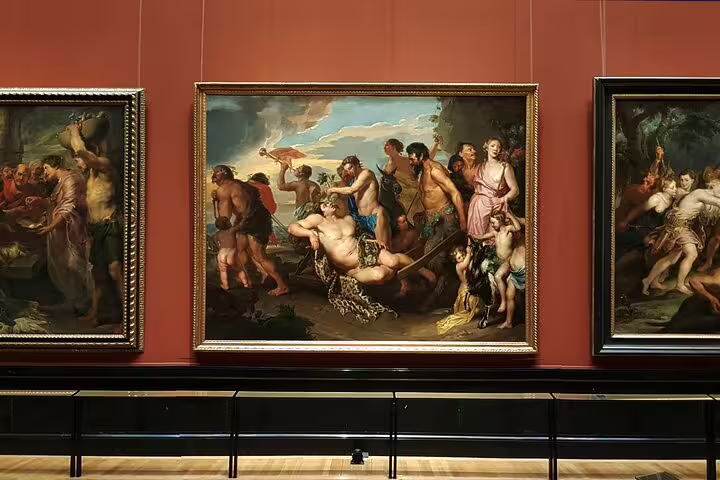 Explore vibrant classical paintings in the Art History Museum's Unconventional Privat Tour, focused on beauty and masterpieces.