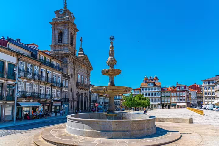 Discover the historic beauty of Largo do Toural in Guimarães on a private half-day tour from Porto.