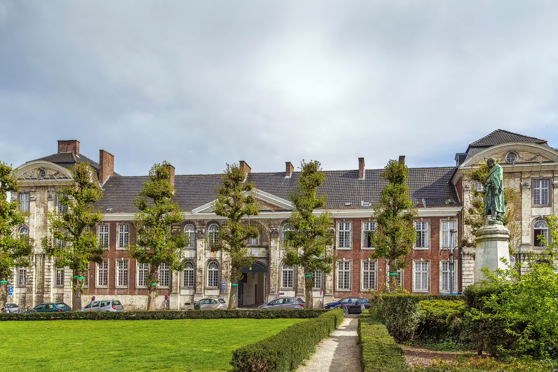 Leuven University Hall and park view, key stop on Leuven in 1 day self-guided walking tour with audioguide