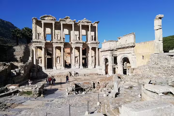 Library of Celsus ruins in Ephesus, a highlight on Turkey Delights private 10-day guided tour