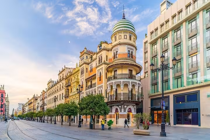 Scenic view of Seville's historic architecture, perfect for a Lisbon to Seville private Mercedes transfer experience.