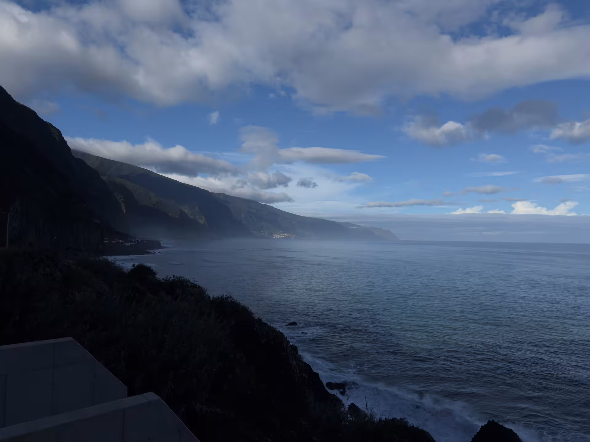 Dramatic Madeira north shoreline and ocean vista from a coastal viewpoint, featured on 4x4 Experience North Wonders