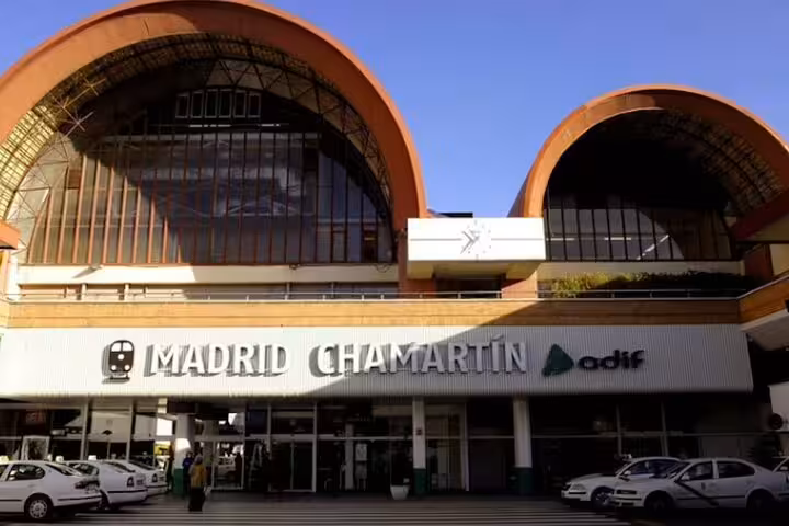 Exterior of Madrid Chamartín train station entrance, ideal pickup spot for private transfer from Chamartín to Madrid