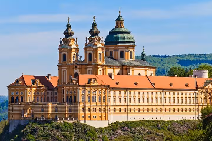 Panoramic view of Melk Abbey above the Danube, key sight on Vienna to Wachau private tour with wine and Dürnstein