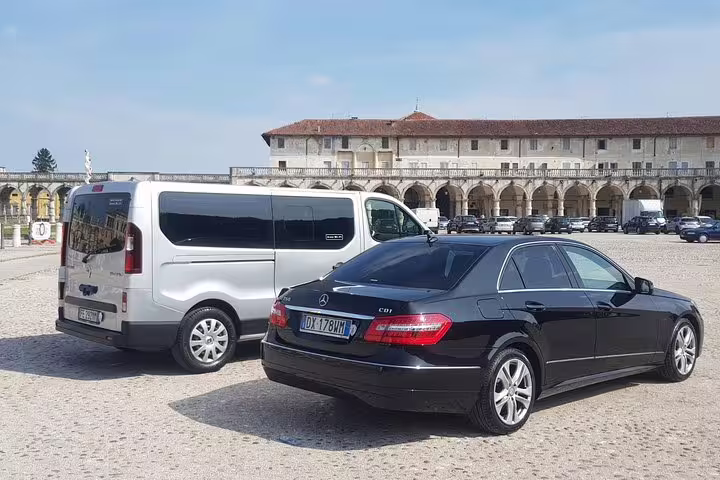 Premium Mercedes sedan and minivan fleet offering private airport transfer service from Malaga to AGP Airport