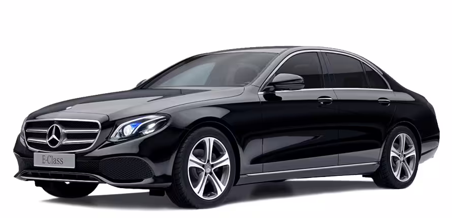 Executive Mercedes-style sedan for Naples to Caserta private transfer, comfortable chauffeur-driven ride