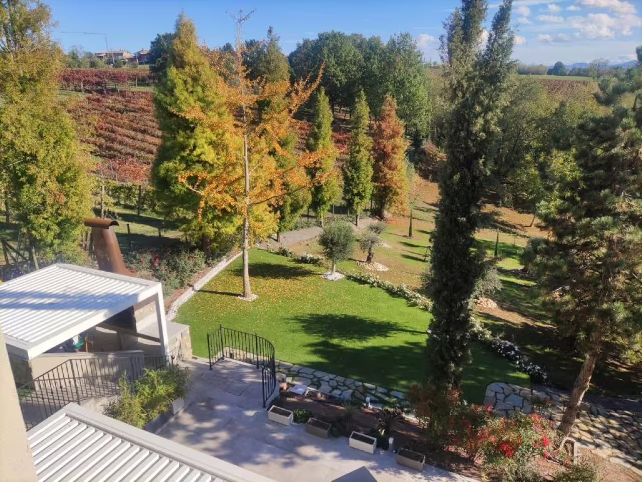 Modena countryside vinegar estate garden and vineyards, visit balsamic vinegar cellar with tasting aperitif