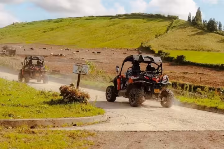 Buggy convoy on dusty track in Sete Cidades, São Miguel Azores, full-day off-road tour with lunch