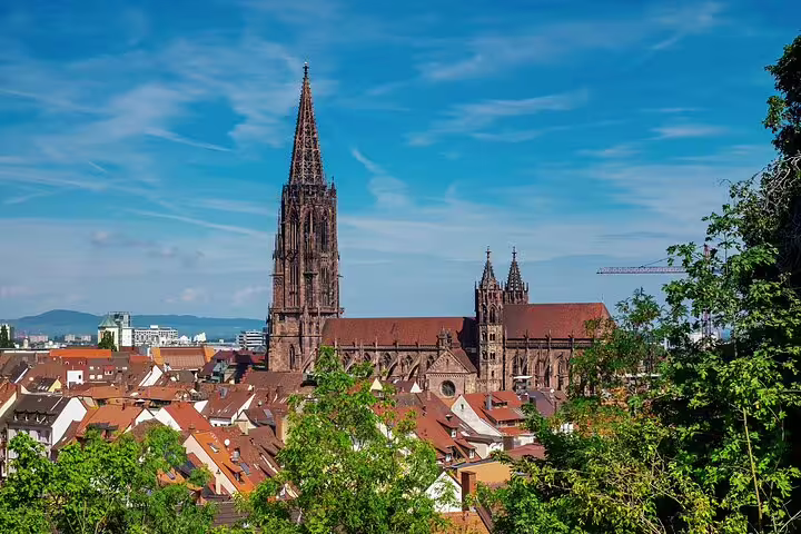 Panoramic skyline with cathedral spire, a landmark clue stop on the Münster self-guided e-scavenger hunt