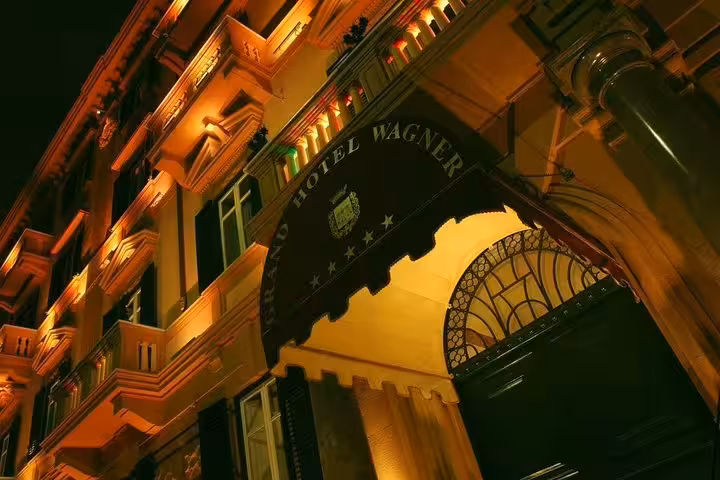 Grand Hotel Wagner (PA) for Palermo Airport or vice versa, Private Transfer